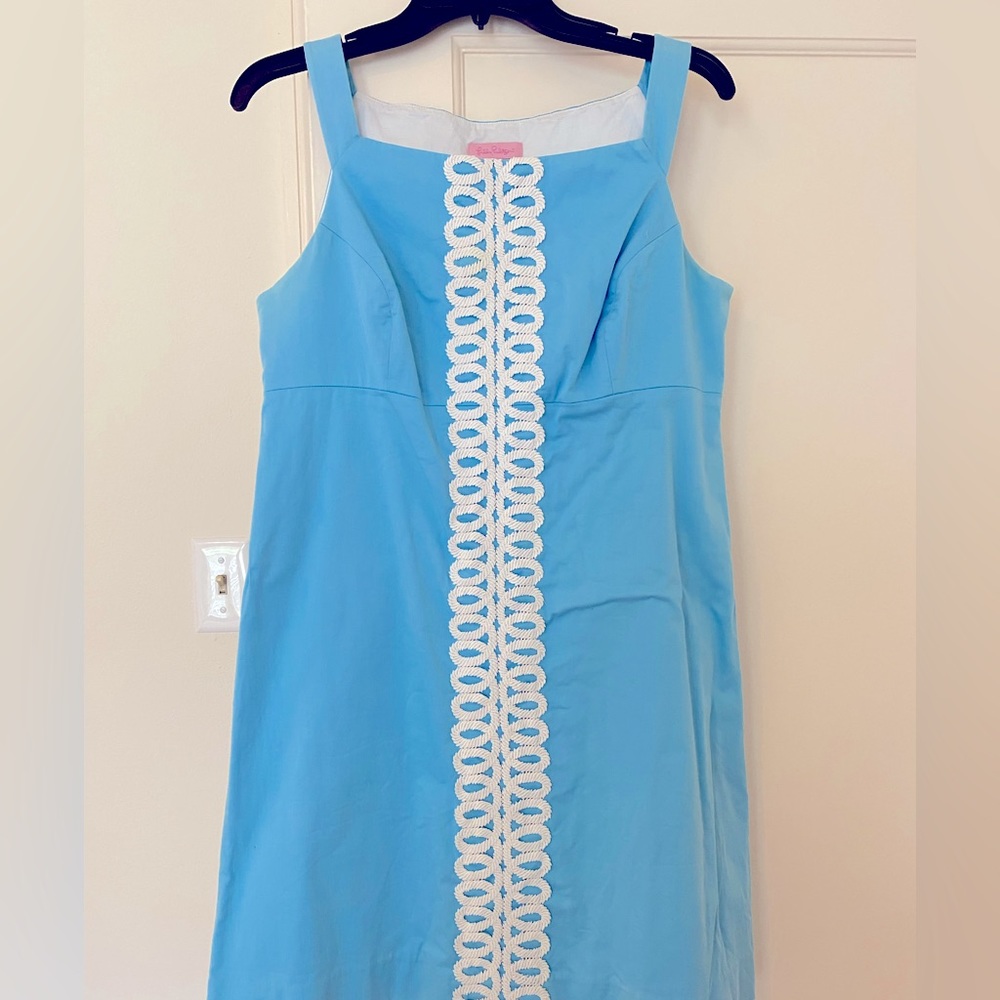 Lilly Pulitzer Classic Blue and White Shift Dress Size 10